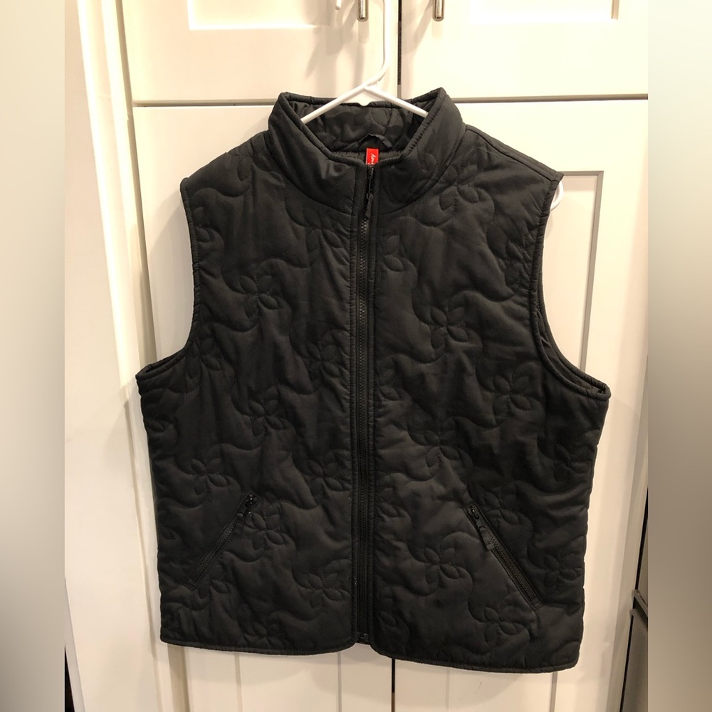 Hanna Andersson quilted vest, black, large